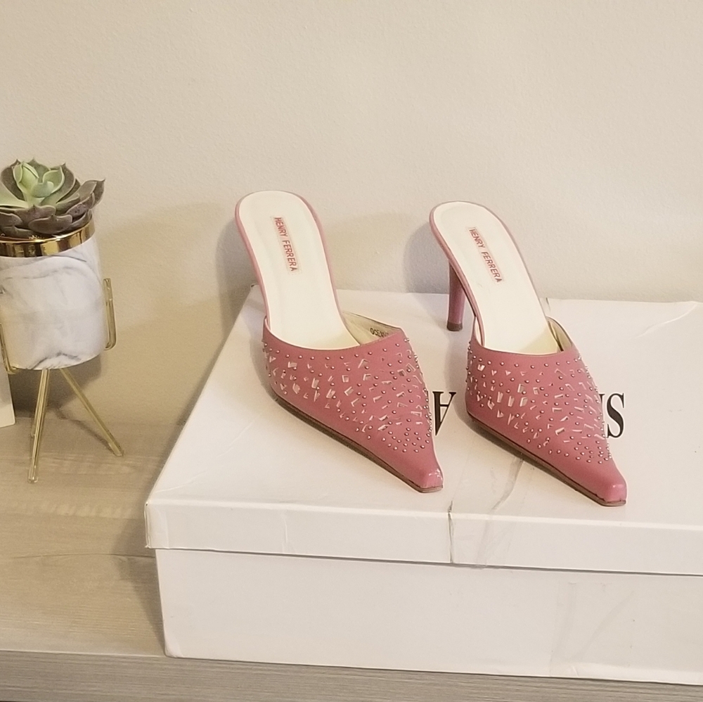 Slip on heels - Picture 2 of 6
